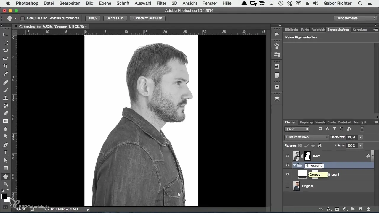 Portret creativ al caracterului: fundal simplu de creat