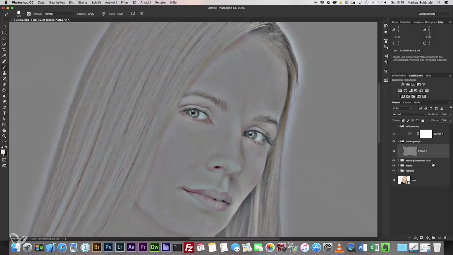Perfect headshot photography with soft transitions Perfect headshot photography with soft transitions