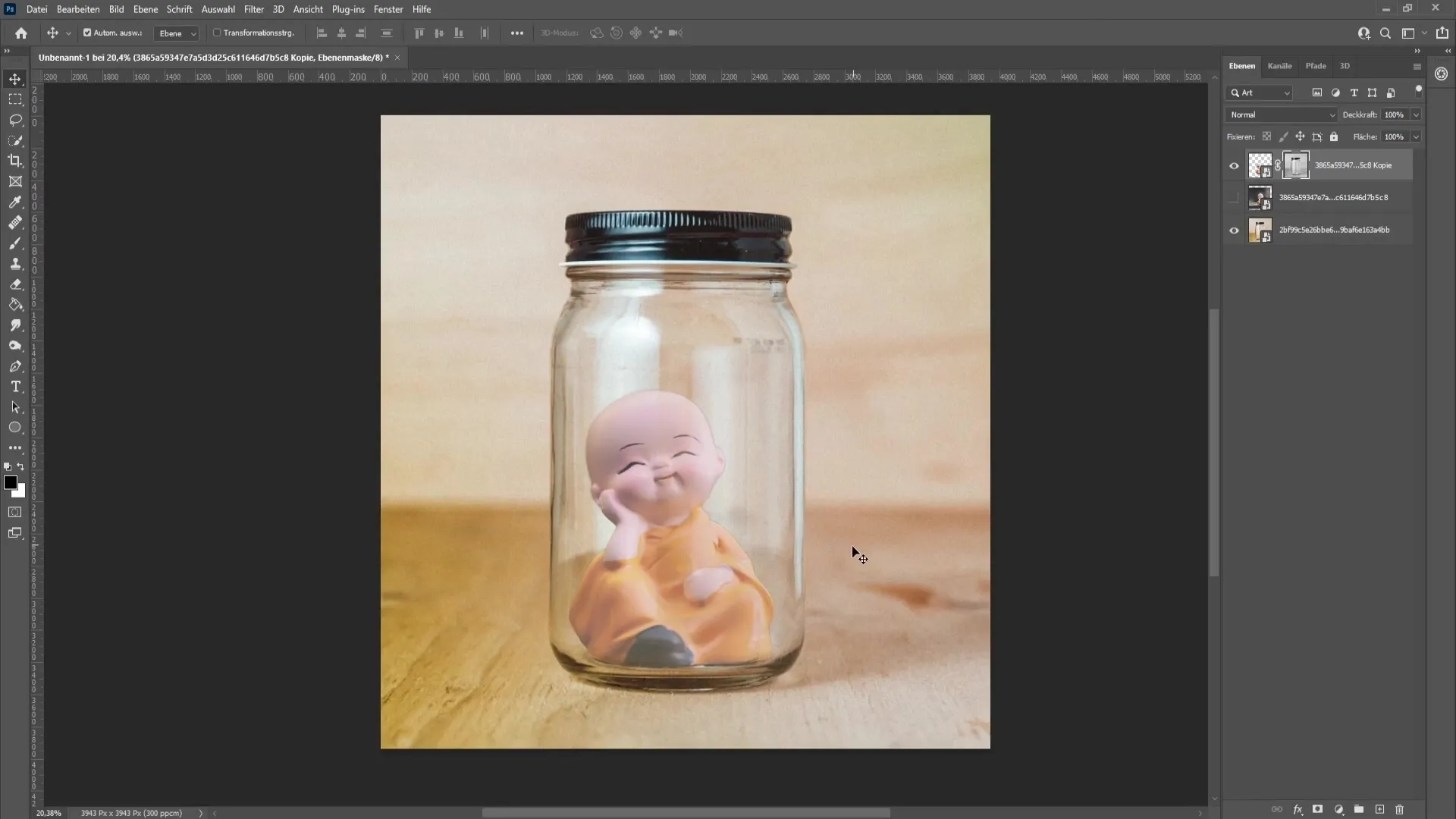 Insertar realísticamente un objeto en un vaso - Instrucciones paso a paso para Photoshop