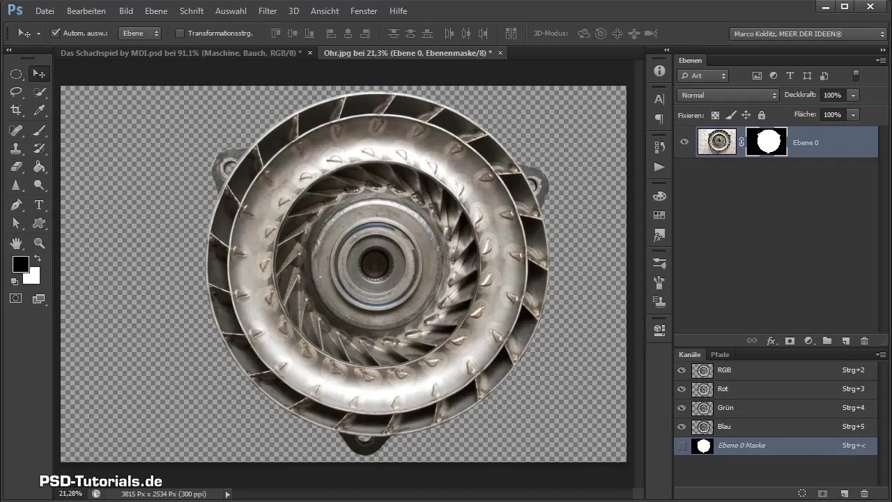 Orecchio meccanico in Photoshop: Ecco come fare Orecchio meccanico in Photoshop: Ecco come farlo