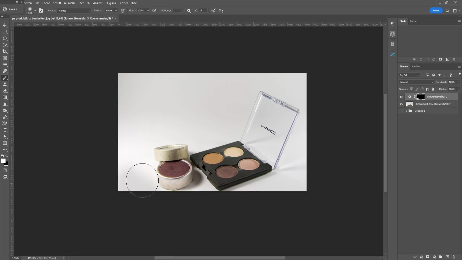 Professional product photo editing with Photoshop