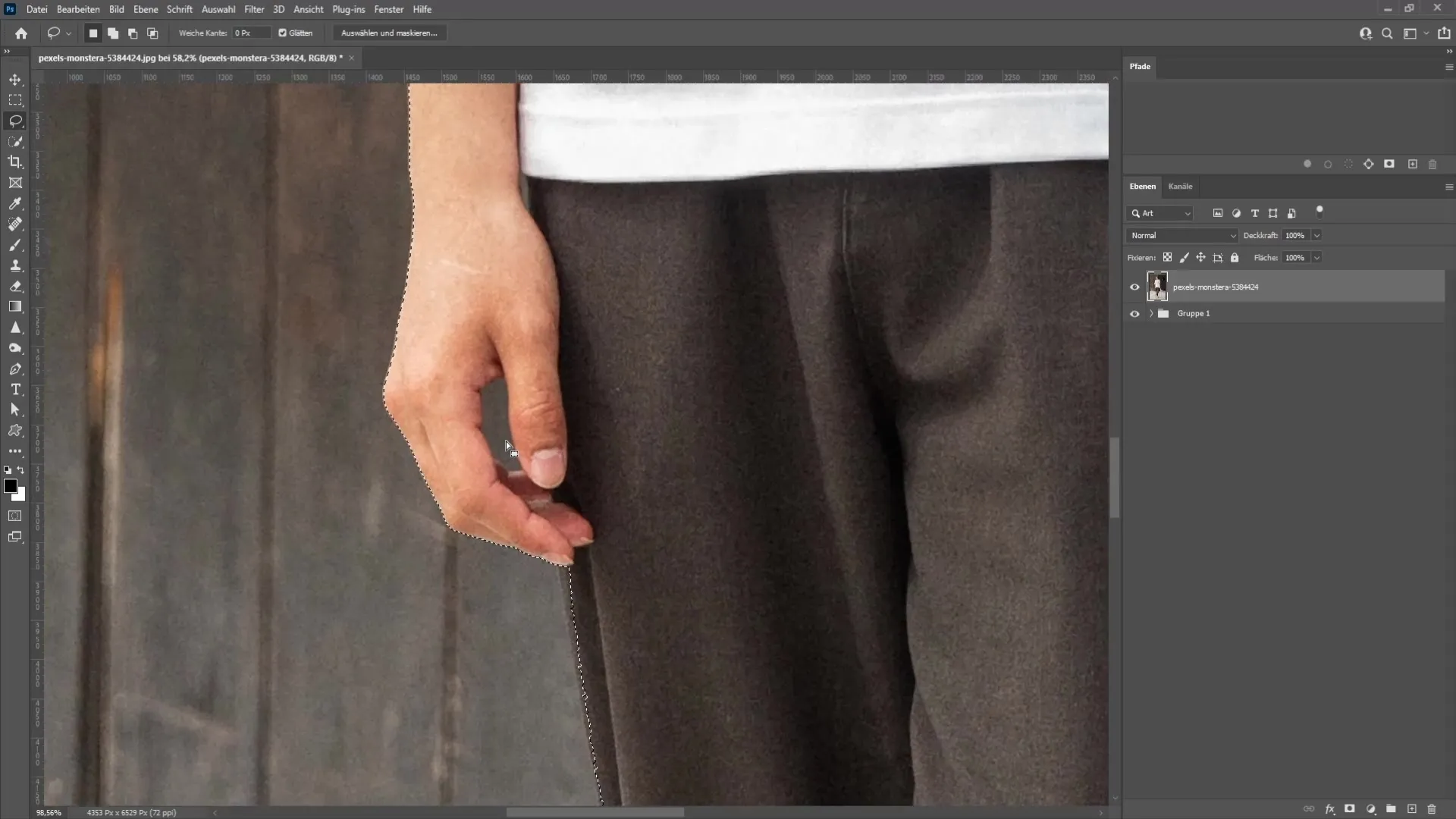 Creează o statuie de aur în Photoshop - pas cu pas