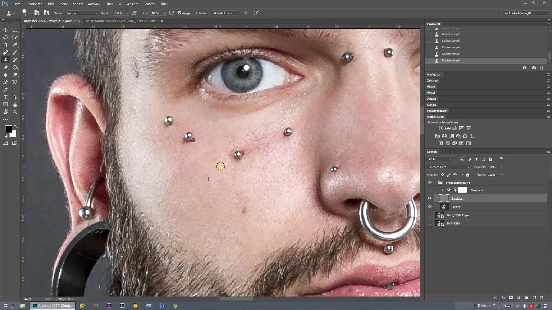Hautretusche mit Frequenztrennung in Photoshop Hautretusche mit Frequenztrennung in Photoshop
