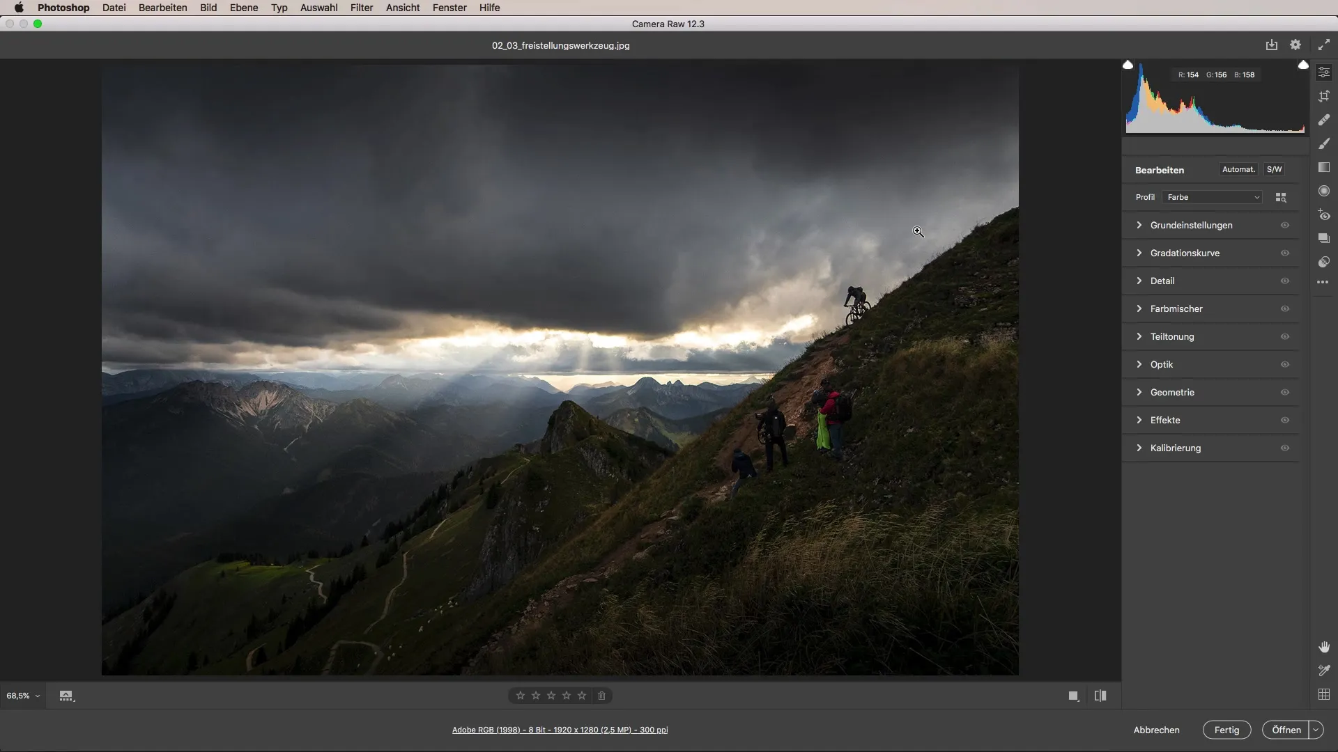 Compoziție optimă a imaginii prin decupare în Camera Raw