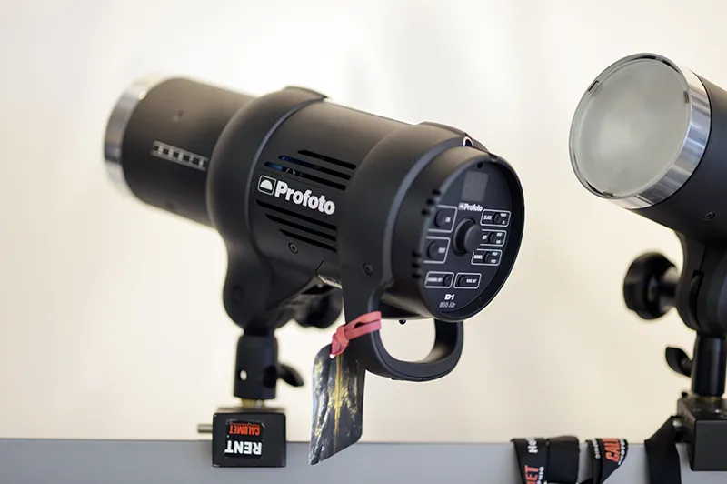 Tecnología de iluminación profesional y control de la iluminación: Parte 3 - Fuentes de luz relevantes para la fotografía profesional (?)