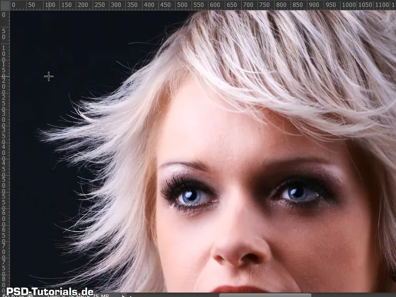 Hair clipping and color fringe correction under simple conditions