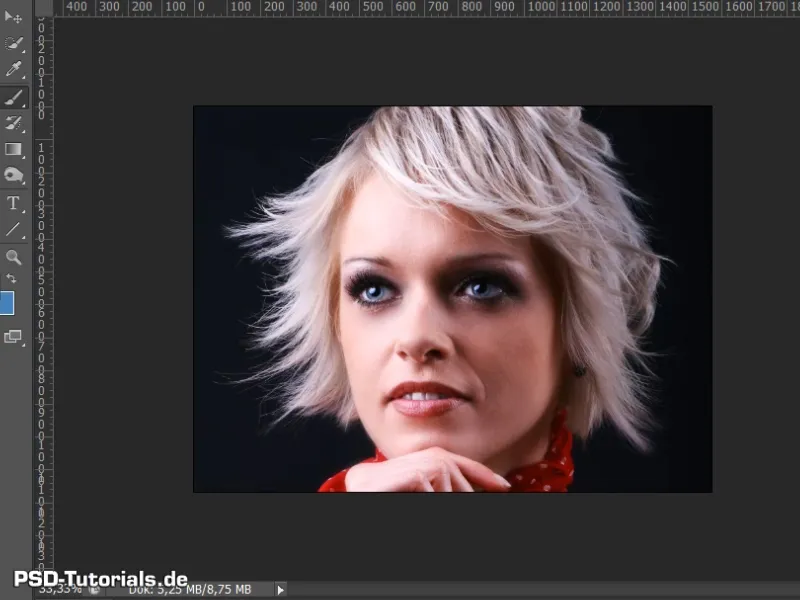 Hair clipping and color fringe correction under simple conditions
