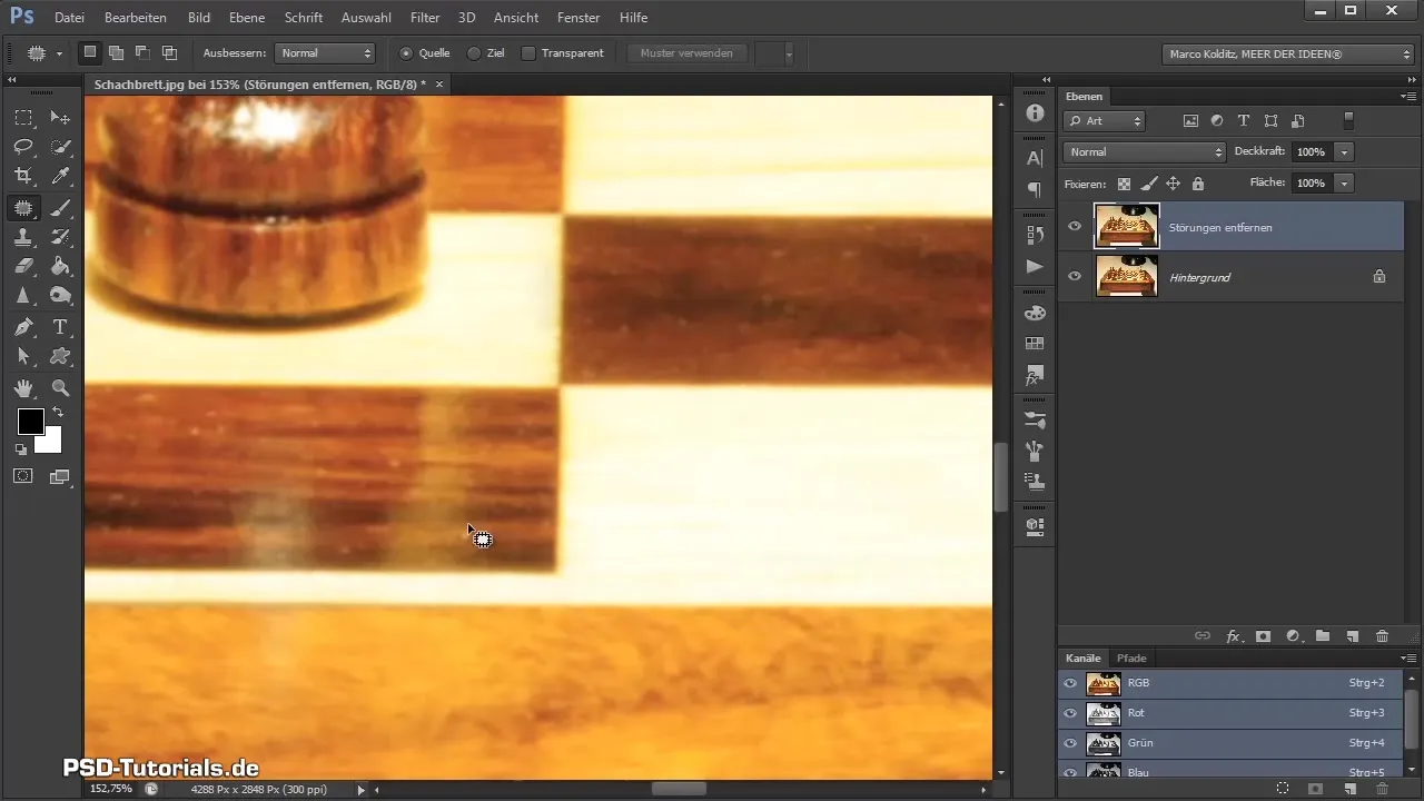 Joc de șah în Photoshop - Corectare tabla de șah și decupare