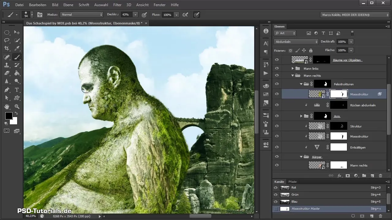 Place and adjust textures on the right giant