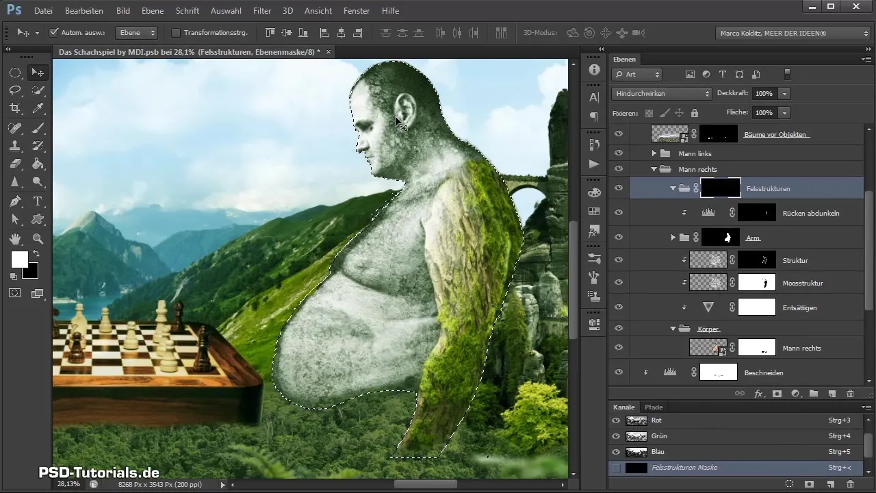 Place and adjust textures on the right giant