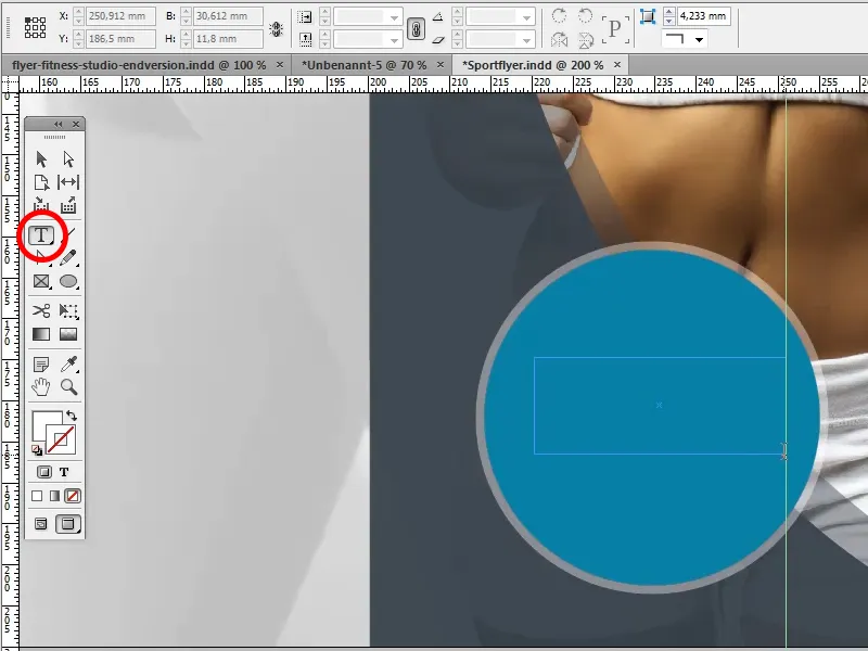Desain flyer dalam format lipat dengan contoh studio olahraga/fitness - Bagian 2