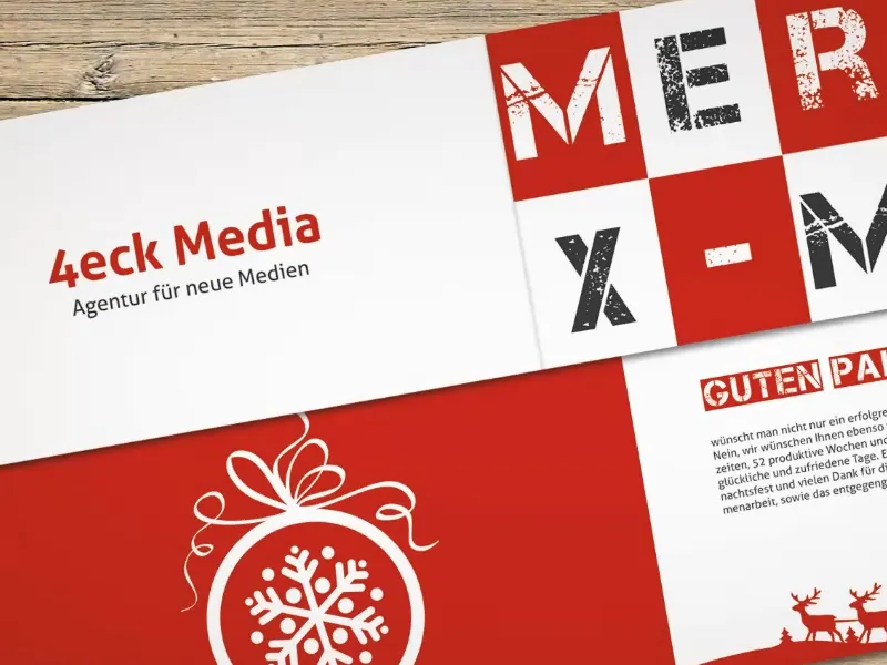 Tarjeta de felicitación navideña para clientes comerciales en InDesign