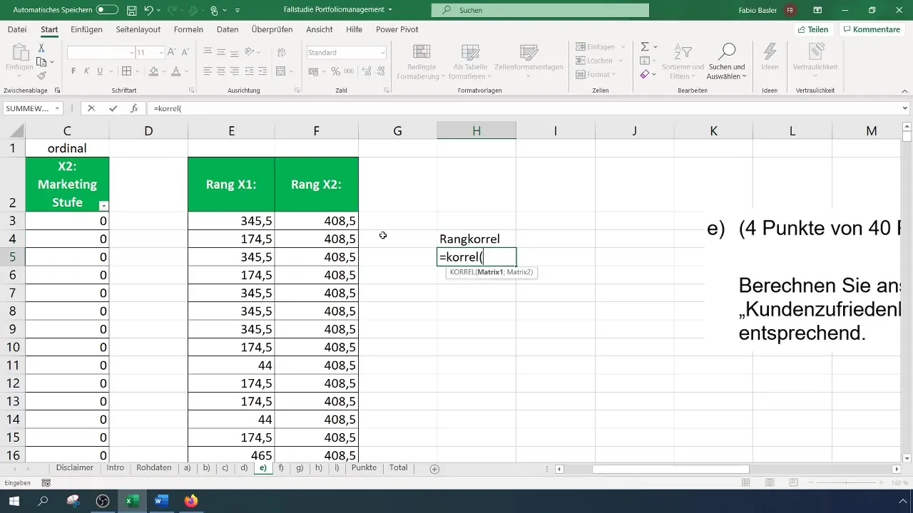 Analisis korelasi peringkat dengan Excel untuk kepuasan pelanggan