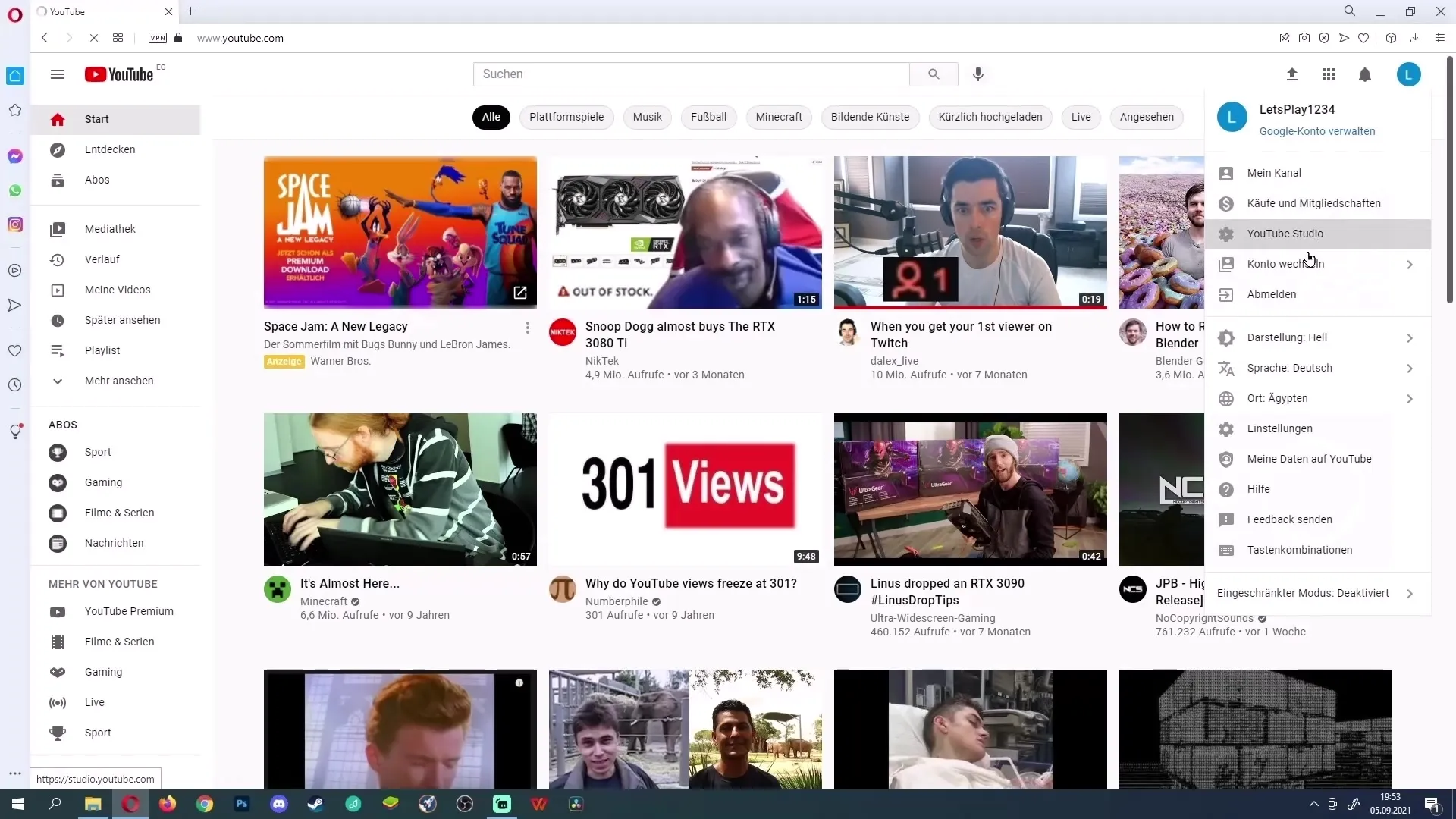 Penyuntingan video yang lebih mudah dengan YouTube Editor Pengeditan video yang lebih mudah dengan editor YouTube