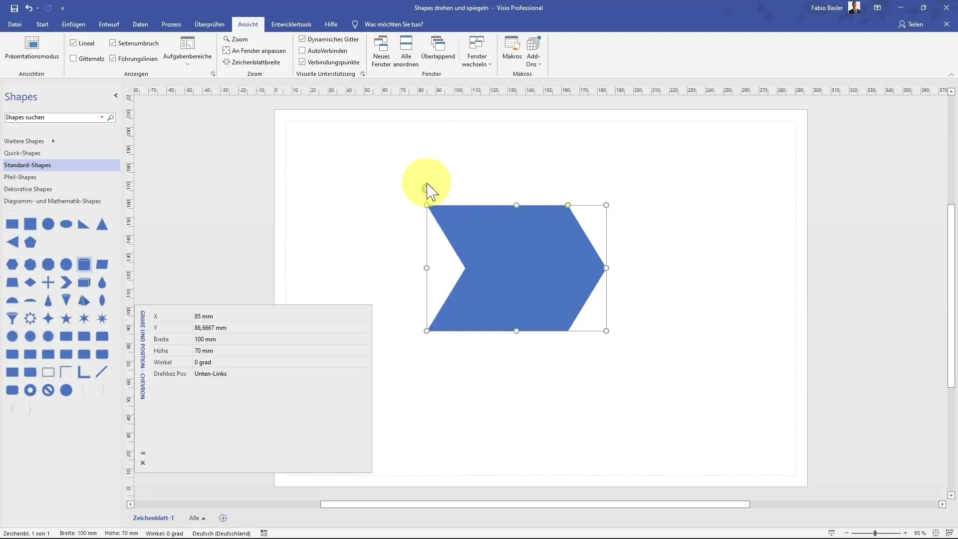 Ruotare e riflettere forme in MS Visio