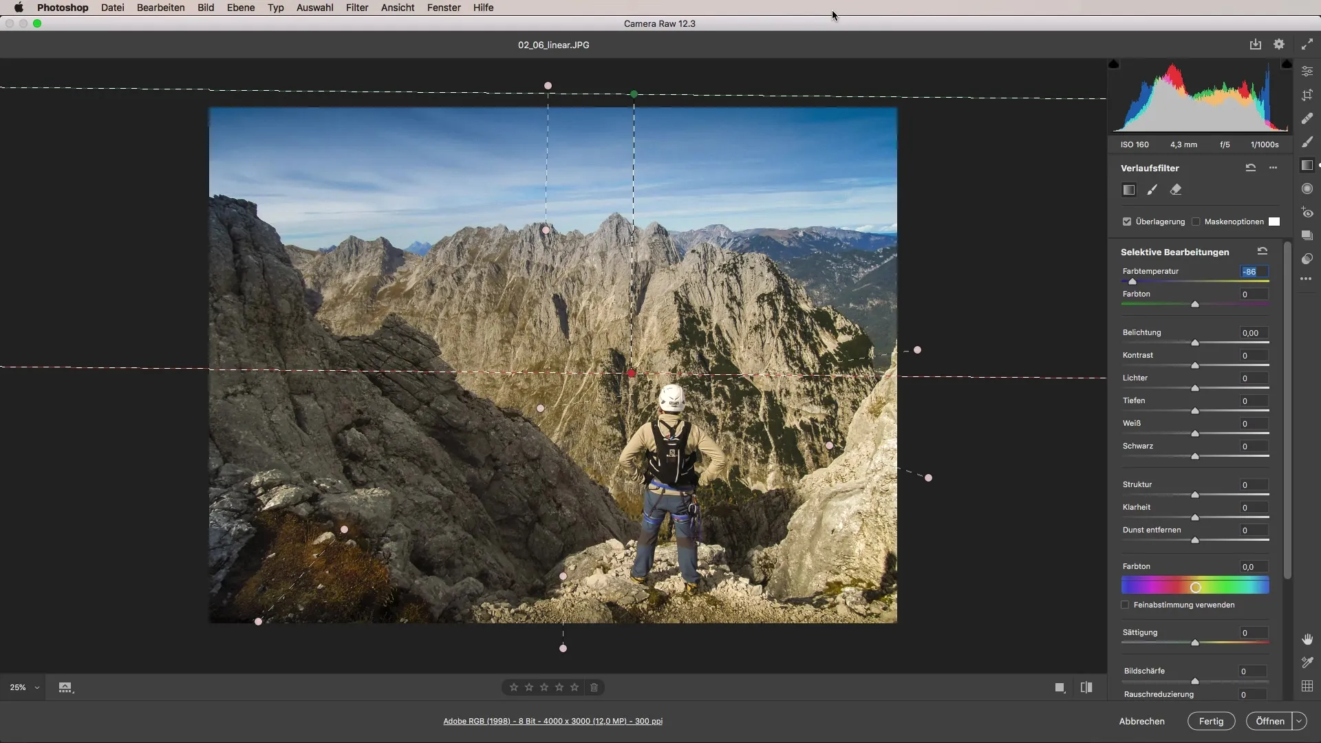 Efficiently use linear gradient in Camera Raw Efficient use of linear progression in Camera Raw