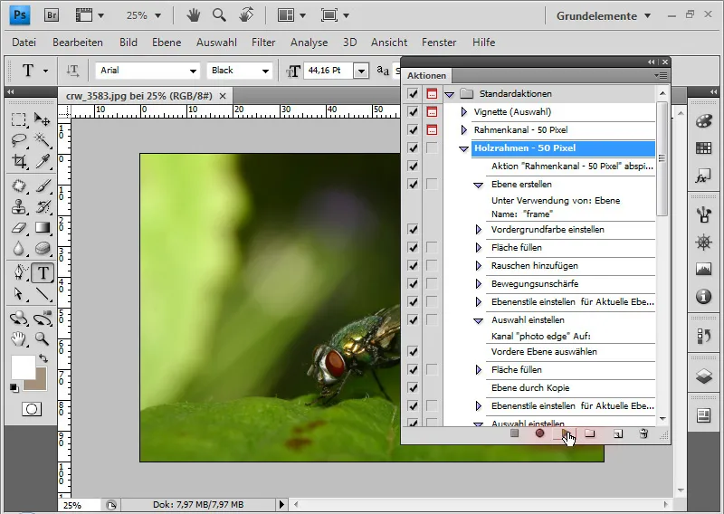 Uporabljati ukaze v programu Photoshop.
