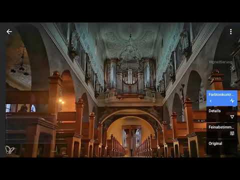 Smartphonefotografie en -beeldbewerking: 3.2 Kerk in het donker - Snapseed.